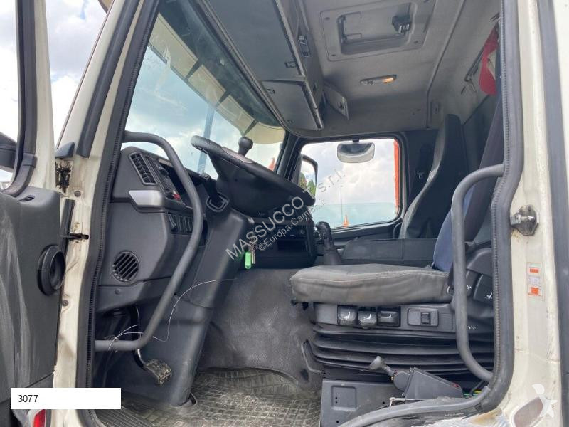 Kamion Volvo FM300