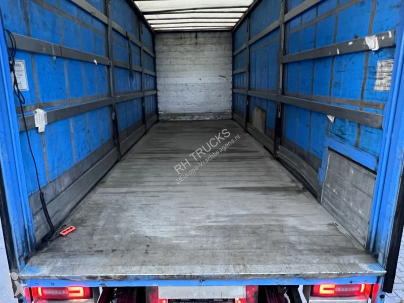 Kamion DAF 250 4X2 EURO 6 418.609KM BOX 8.5M...