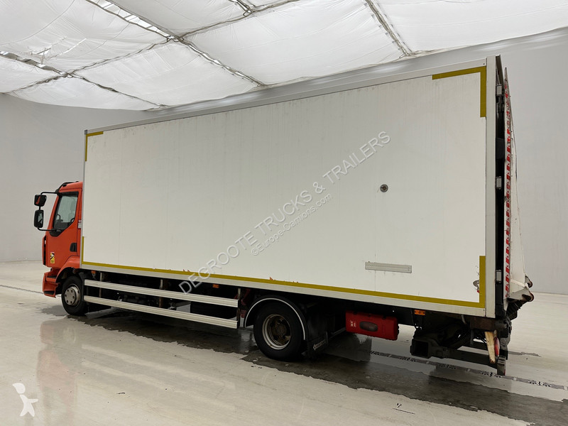 Kamion Renault D12.210