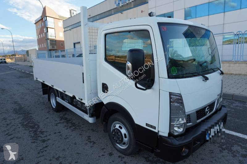 شاحنة Nissan
