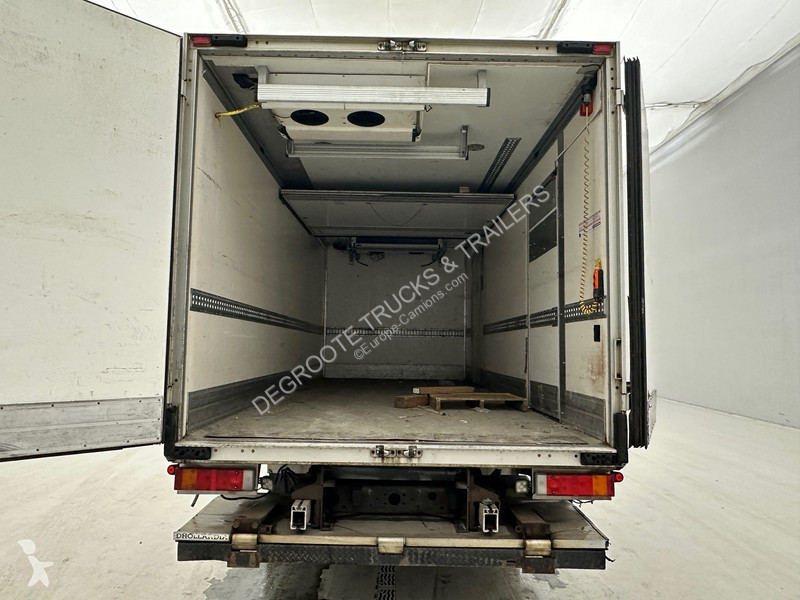 Camion Iveco 120E22