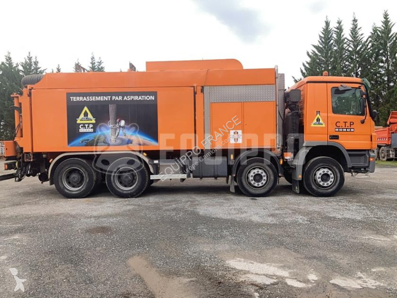 شاحنة Mercedes 3241 K 8x4 2004 RSP ESE 32 / 7-2...