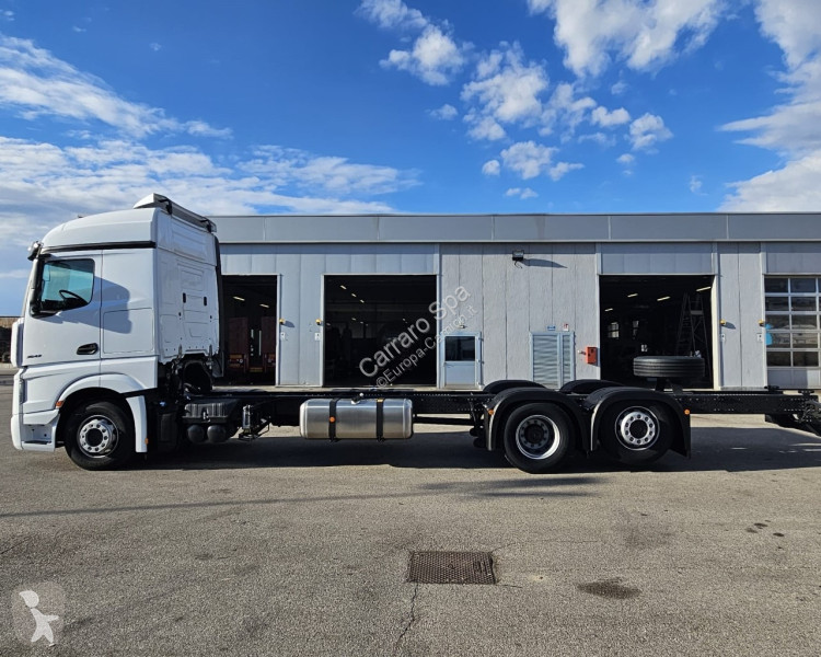 Kamion Mercedes ACTROS/ANTOS CARRO