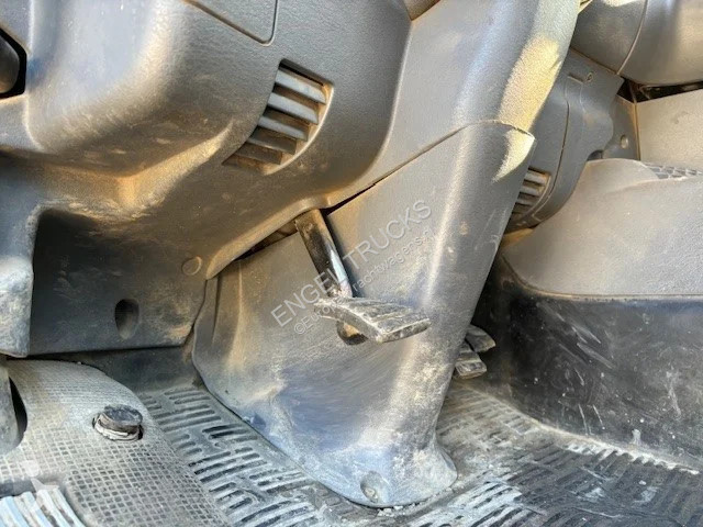 Camion Scania R124-420 C 8x4 FULL STEEL CHASSIS...