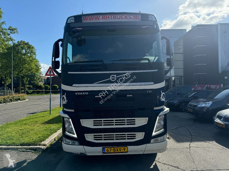 Camion Volvo 500 8X2 EURO 6 + PALFINGER T22...