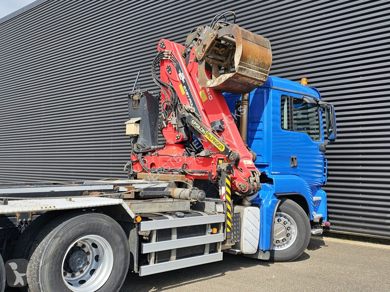 Kamion MAN 35.400 8x4-4 / PALFINGER Z CRANE +...
