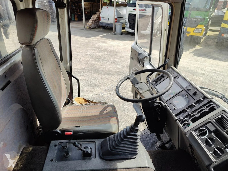 Camion Volvo FL 615 210 KIPPER