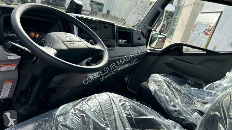 Camion Mitsubishi Fuso
