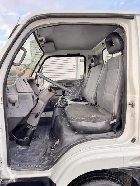 Camion Nissan E