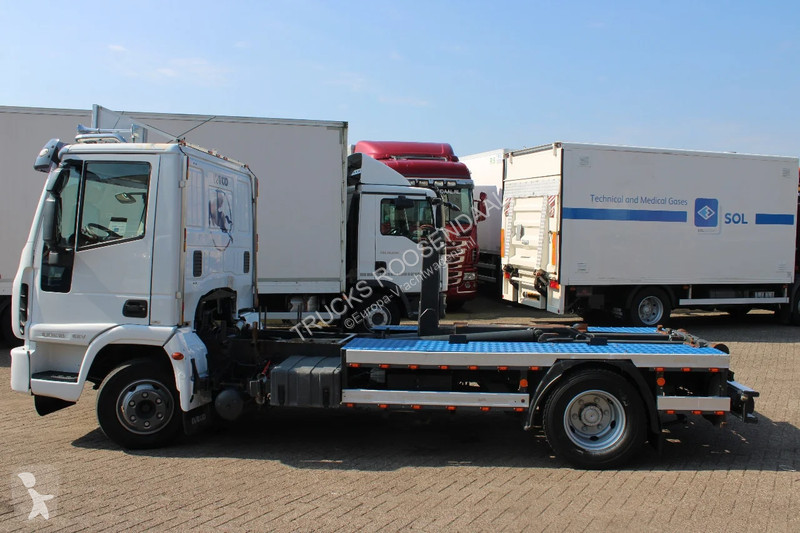 Kamion Iveco 100e18 +EURO 5 + HOOK SYSTEM