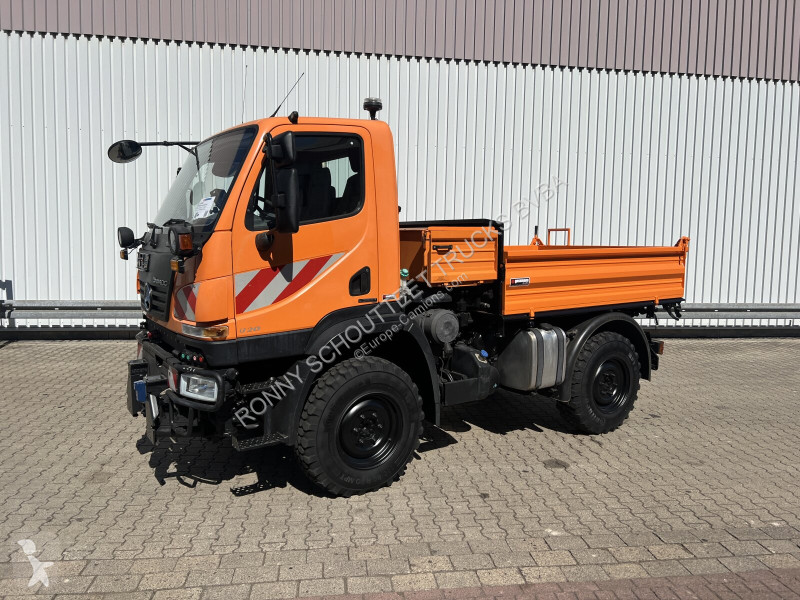 Vrachtwagen Unimog U 20 U405/70 4x4 U 20...