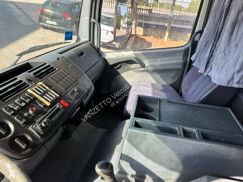 Vrachtwagen Mercedes