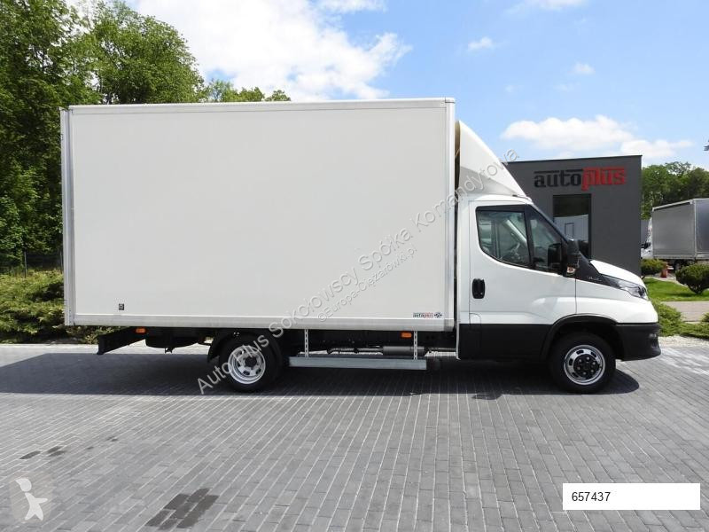 Lastbil Iveco DAILY 35C14 KONTENER 8 PALET...