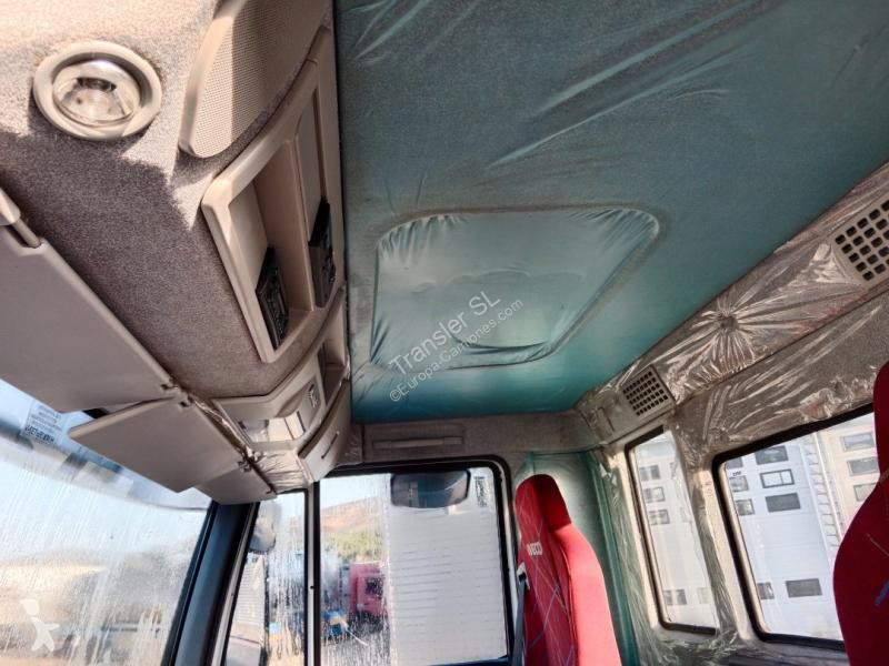 Camion Iveco AD 260 T 44