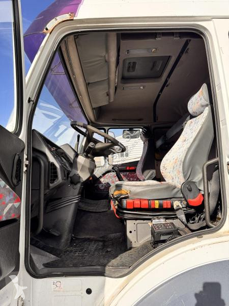 Kamion Mercedes  2544