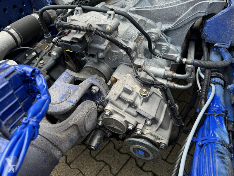 Kamion Mercedes Actros 2540 L 6x2 Actros 2540 L...