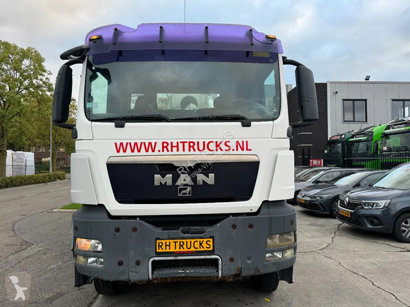 Béton MAN 35.400 8X4 PUTZMEISTER PUMP 21-3 +...