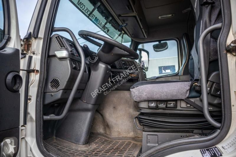 Kamion Volvo 330-6x2-E5+10 pneus/tires+intarder