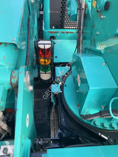Kraan  CRAWLER CRANE/KRAN/MONTAGEKRAN CRAWLER...