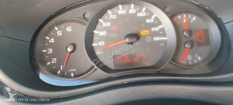 Camion Nissan