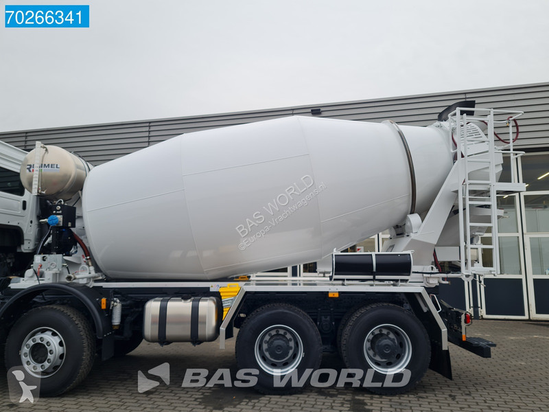 Camion Mercedes 4142 8X4 NEW Remmel mixer 10m3...