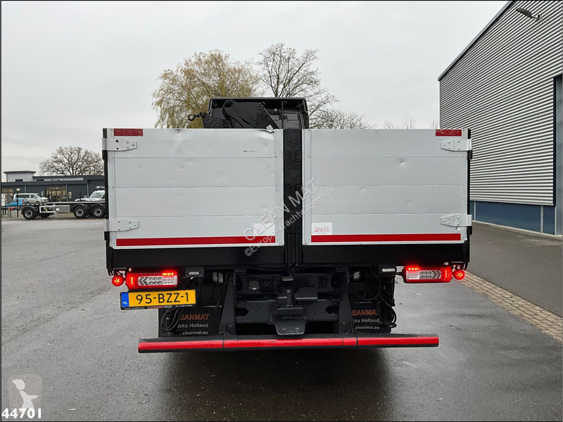 Kamion Volvo 8x4 Euro 6 Hiab 37 Tonmeter laadkraan