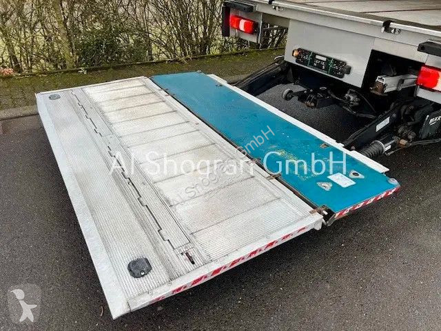 Kamion Mercedes 1218 Carrier Supra...