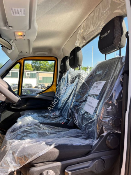 Kamion Iveco 72 C 18 EK 6100mm...