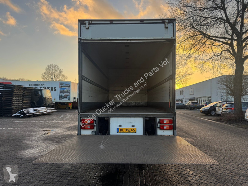Camion Volvo 260 EURO 3 / I SHIFT
