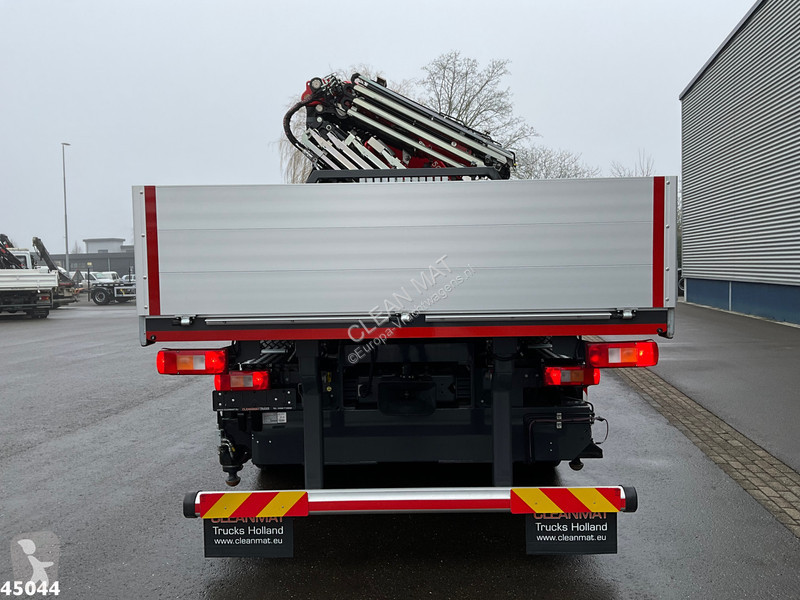 Camion Volvo 8x2 Fassi 145 Tonmeter laadkraan +...