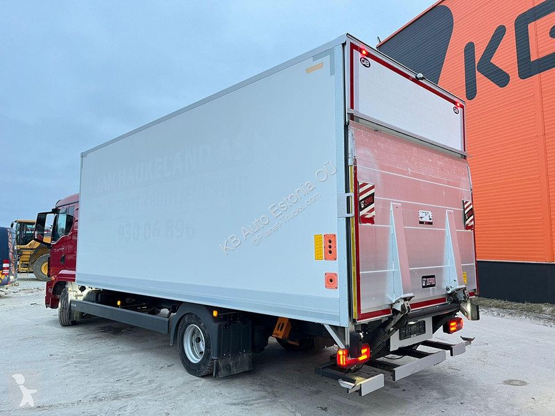 Kamion MAN 8.220 4x2 THERMOKING V-800MAX / BOX...