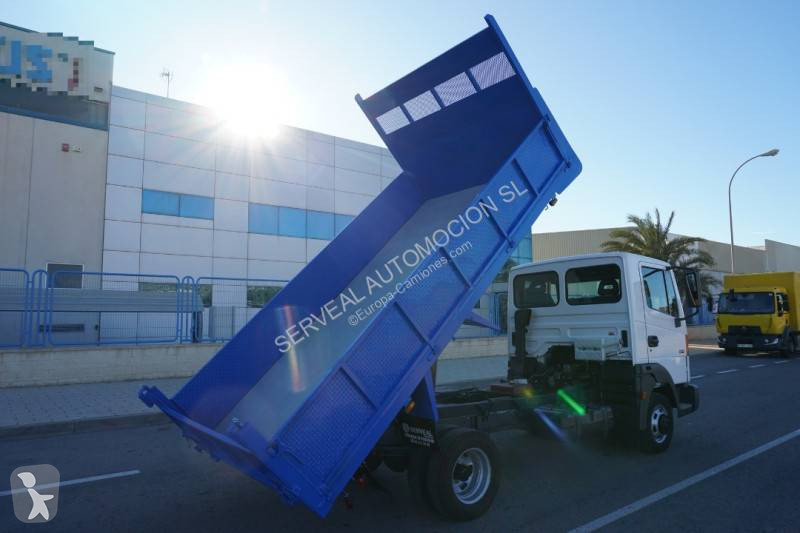 Camion Nissan