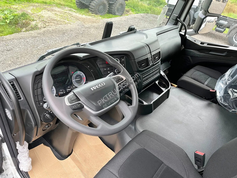 Camion Iveco T-Way AD380T43WH AT...