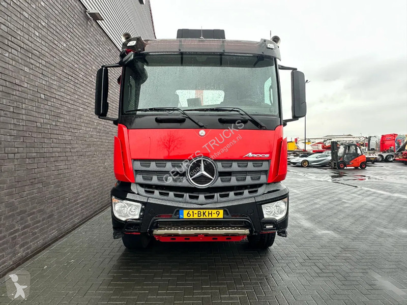 Kamion Mercedes 8X4 VDL S-30-6600...