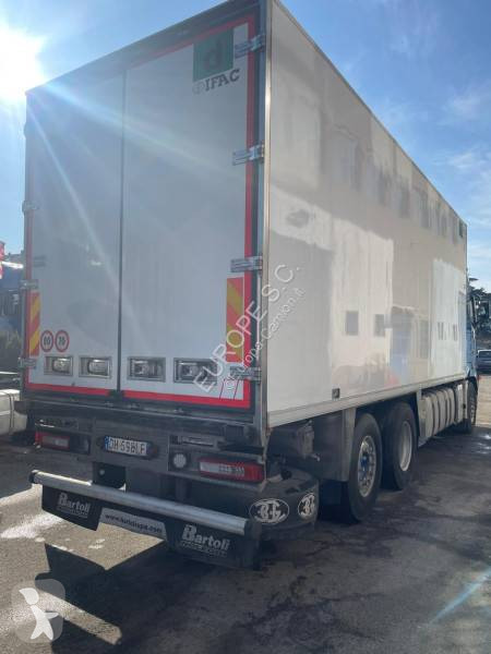 Camion Volvo