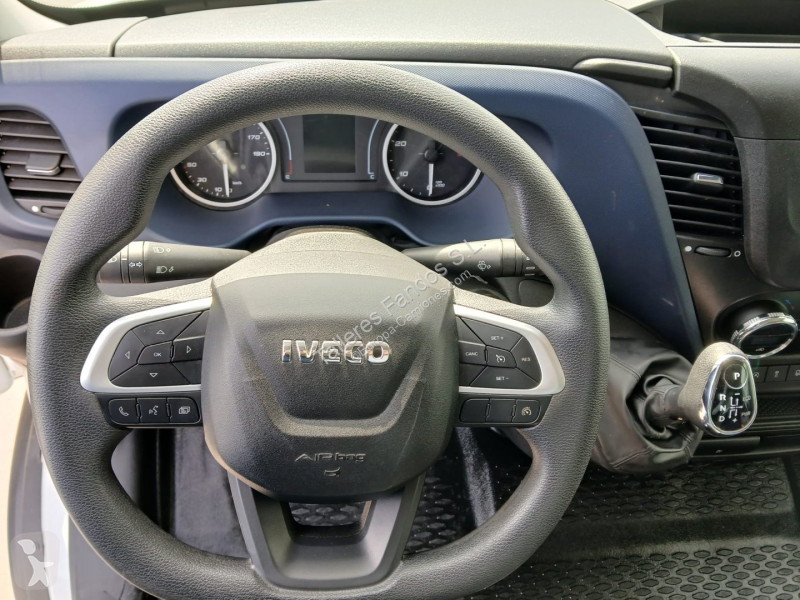 Camion Iveco  35C16 20m3