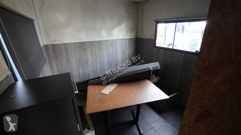 Camion Volvo FL 6-9 HORSE TRANSPORT 341.000KM...