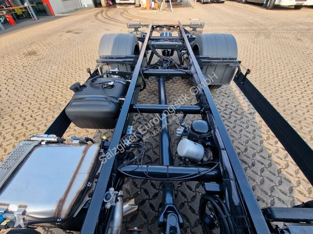 Lastbil MAN 8.250 4x2 BB /...