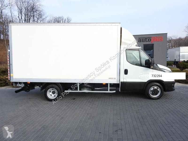 Camion Iveco DAILY 35C16 KONTENER WINDA 8 PALET...