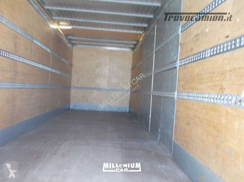 Camion Iveco AUTOTRENO BIGA FURGONE EURO 6