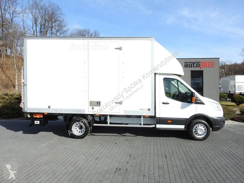 Kamion Ford TRANSIT  KONTENER WINDA 8 PALET...