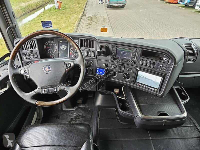 Kamion Scania R520 T V8 6X2 N-TRUCK