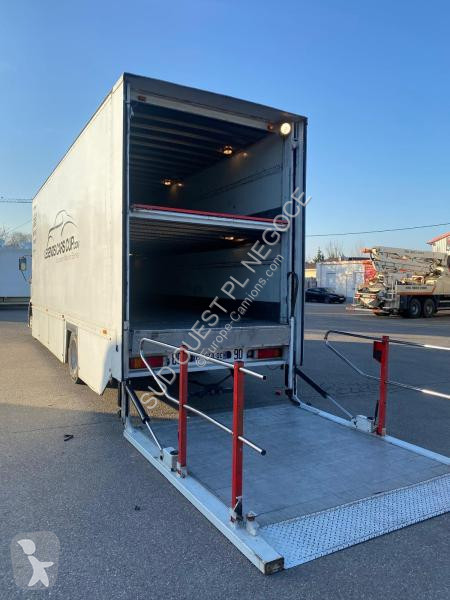 Camion Renault 270 DCI