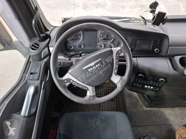 Camion MAN TGX 26-480 SCARRABILE