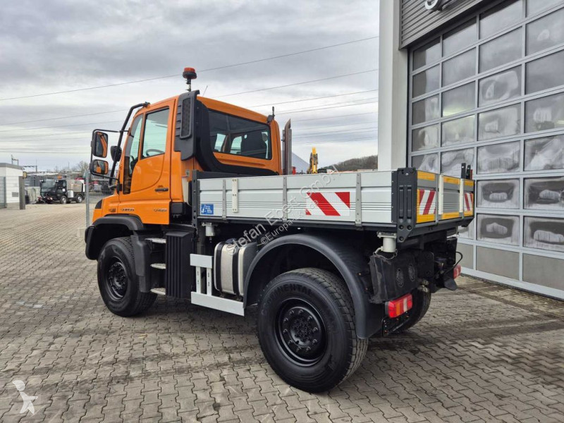 Camion Mercedes U423 4x4 Hydrostat Zapfwelle