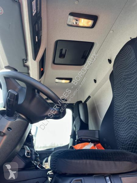 شاحنة Mercedes 1830