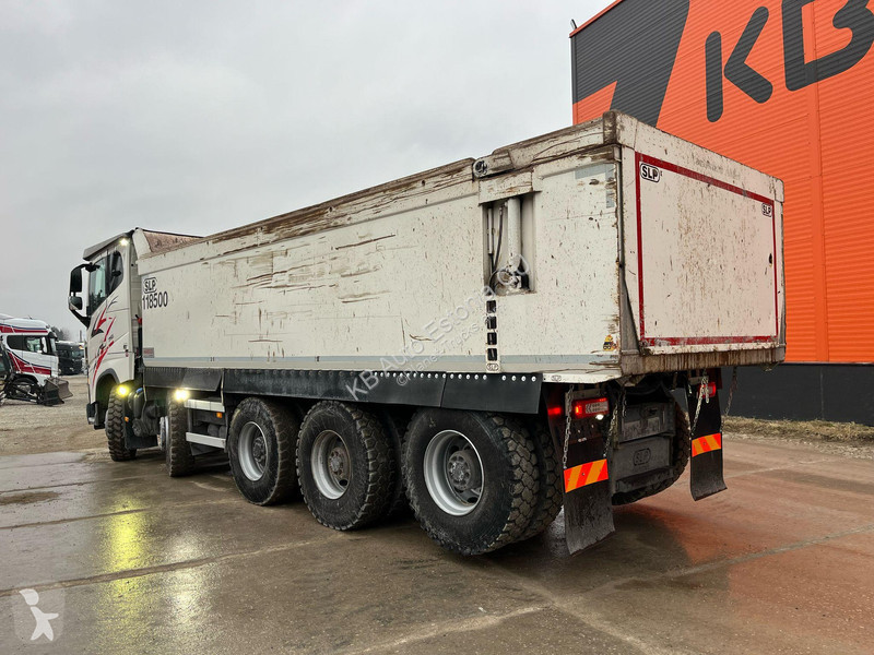 Kamion Volvo FH 750 10x4 ADR / RETARDER / FULL...