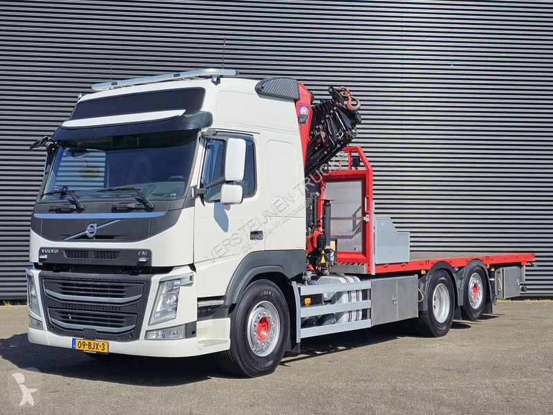 Kamion Volvo 500 / 6x2 / HMF 32TM / KRAN / CRANE