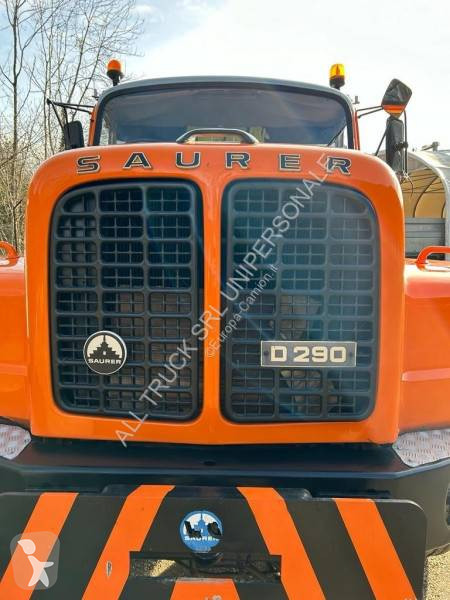 Camion Saurer