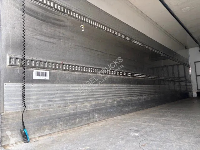Camion Renault D 19 D320 SLEEPERCAB 4x2...